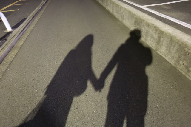 pareja sombras - Gestión Emocional